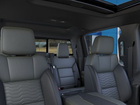 New 2026 Chevrolet Silverado 1500 ZR2 AWD/4WD image 25