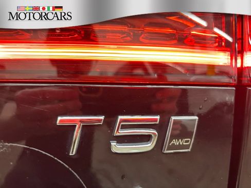 Used 2022 Volvo V60 T5 Cross Country w/ Climate Package AWD/4WD image 32