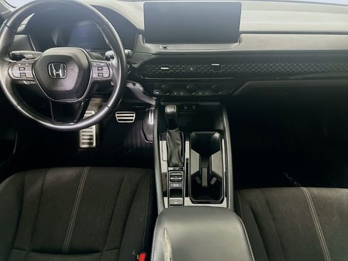 Used 2024 Honda Accord Sport image 18