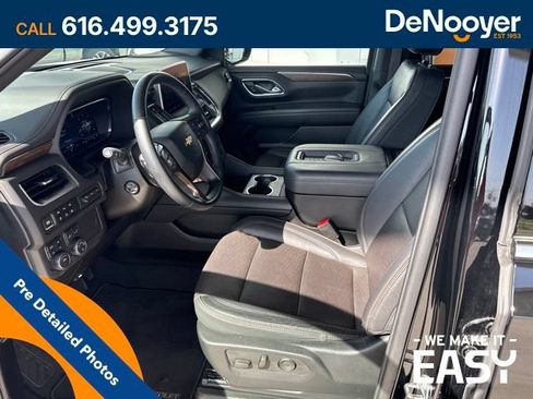 Used 2024 Chevrolet Tahoe High Country AWD/4WD image 14