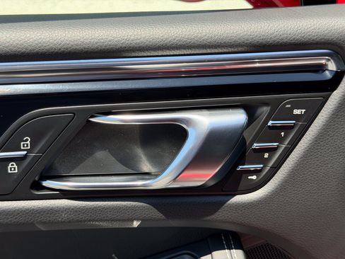 New 2026 Porsche Macan AWD/4WD image 22