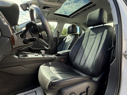 Used 2019 Audi A4 2.0T Premium w/ Convenience Package image 3