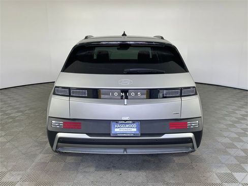 New 2025 Hyundai Ioniq 5 SEL image 6