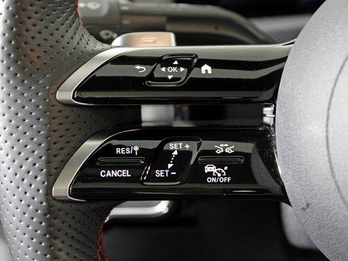 Certified 2024 Mercedes-Benz CLA 250 4MATIC image 19