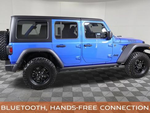 Used 2025 Jeep Wrangler Unlimited Sport AWD/4WD image 5
