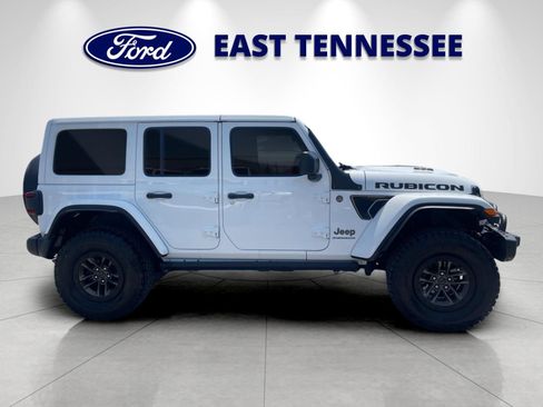 Used 2024 Jeep Wrangler Unlimited Rubicon 392 AWD/4WD image 2
