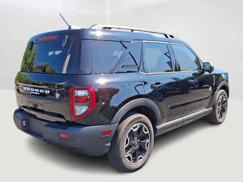 Used 2025 Ford Bronco Sport Outer Banks w/ Outer Banks Tech Package+ AWD/4WD image 6
