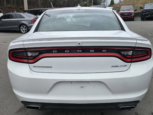 Used 2016 Dodge Charger SXT w/ Rallye Group image 7