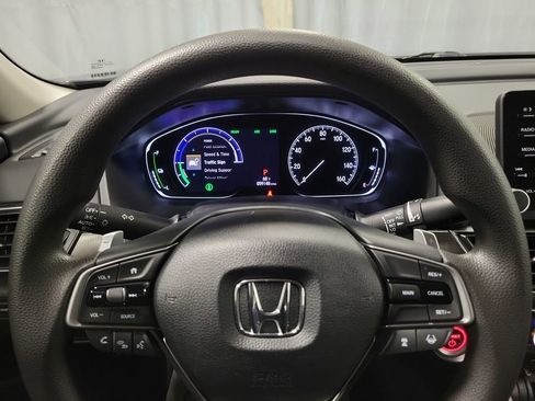 Used 2019 Honda Accord Hybrid image 14