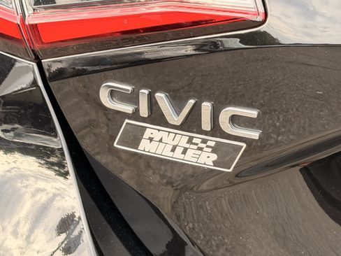 Certified 2024 Honda Civic Sport image 27
