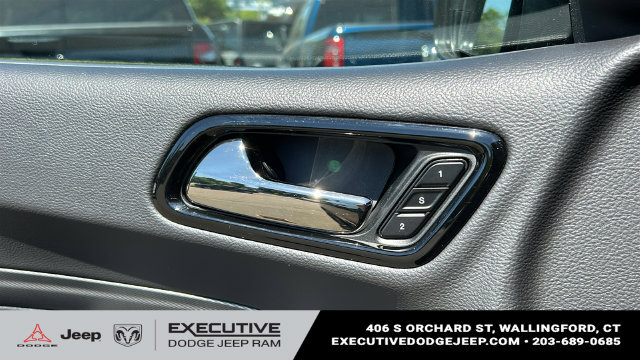 Used 2025 Dodge Durango R/T AWD/4WD image 22