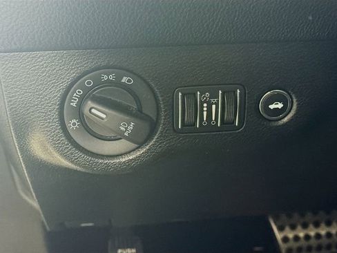 Used 2021 Dodge Challenger R/T Scat Pack image 10