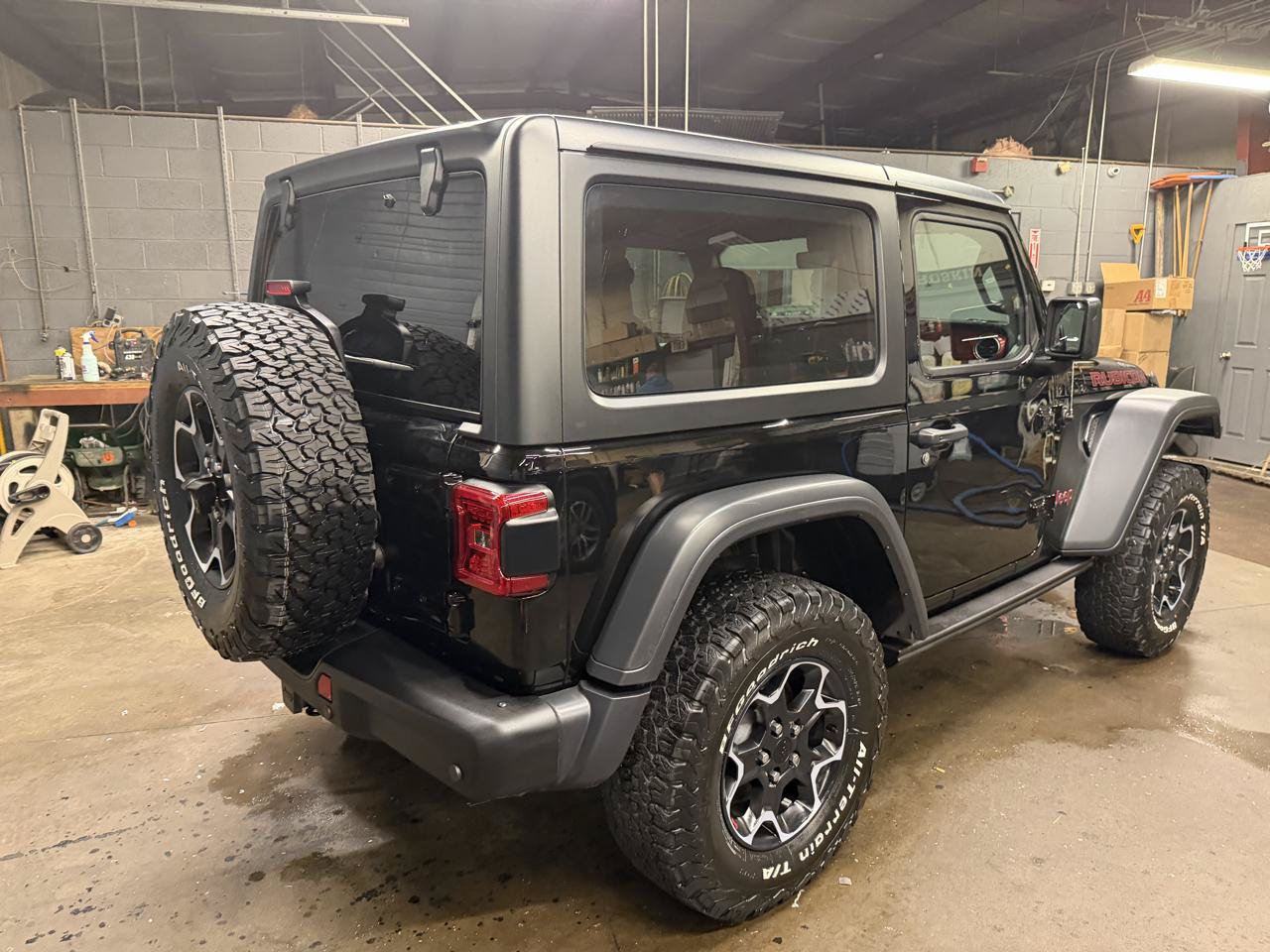 Used 2023 Jeep Wrangler Rubicon w/ Steel Bumper Group AWD/4WD image 5
