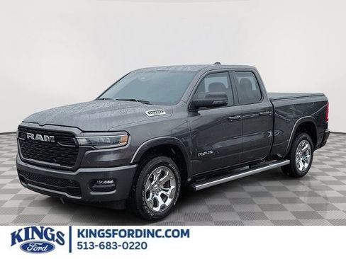 Used 2025 RAM 1500 Big Horn AWD/4WD image 1