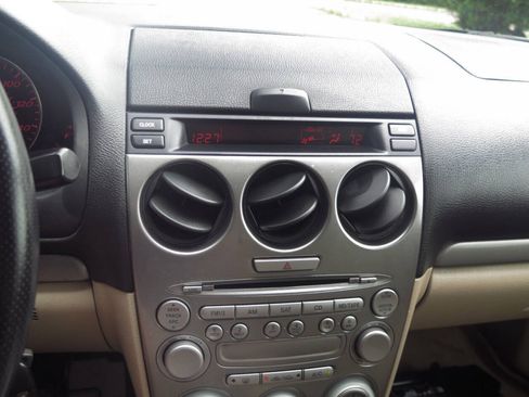 Used 2005 MAZDA MAZDA6 s Grand Touring w/ Grand Touring Appearance Pkg FWD image 10