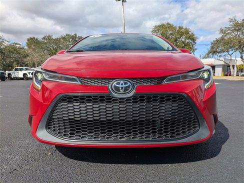 Used 2020 Toyota Corolla LE image 9