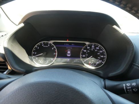 Used 2021 Nissan Sentra SV FWD image 17