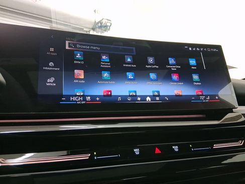 New 2026 BMW 530i xDrive w/ M Sport Package AWD/4WD image 20