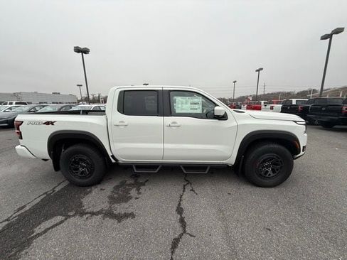 New 2026 Nissan Frontier PRO-4X w/ Pro-4x Convenience Package image 4