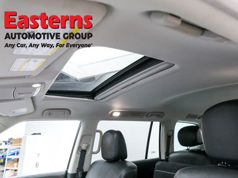 Used 2023 Nissan Armada SL image 39