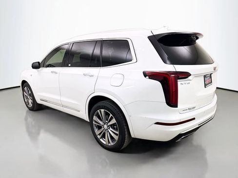 Used 2024 Cadillac XT6 Premium Luxury w/ Technology Package image 6