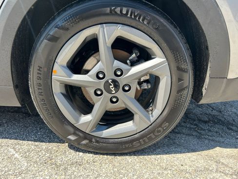 Used 2025 Kia K4 LXS image 24