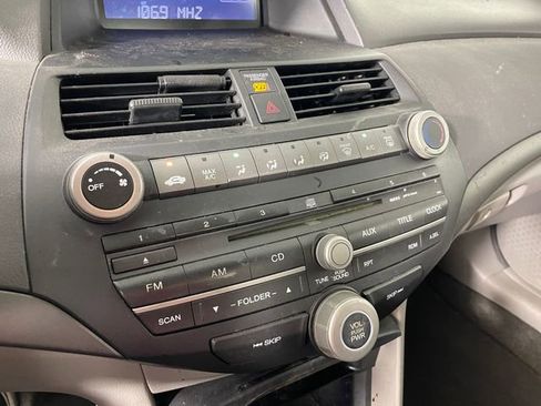 Used 2010 Honda Accord LX image 8