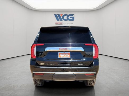 Used 2024 GMC Yukon SLT AWD/4WD image 12
