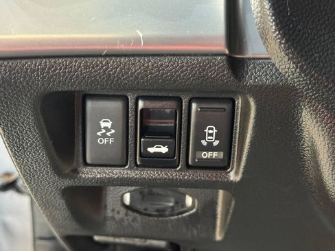 Used 2012 INFINITI G37 x Coupe w/ Premium Pkg AWD/4WD image 16
