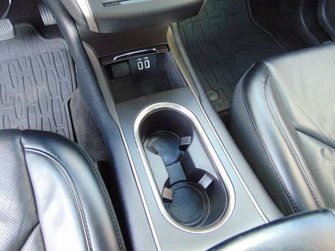 Used 2017 Lincoln MKC Reserve w/ Lincoln MKC Climate Package image 23