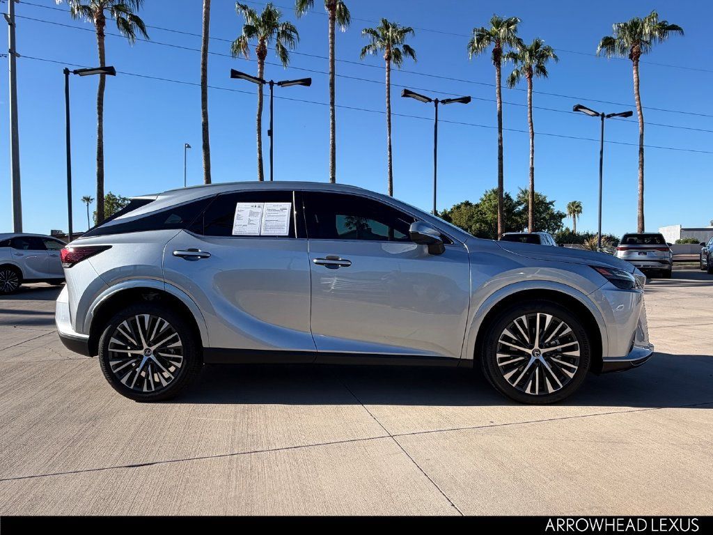 Used 2023 Lexus RX 350 Premium Plus w/ Accessory Package (Z1) FWD image 8