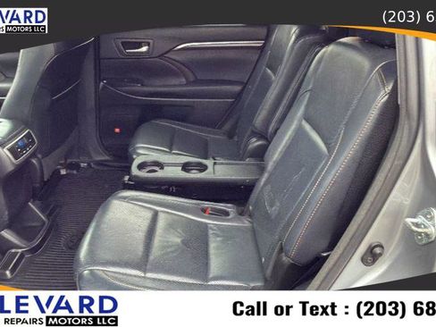 Used 2016 Toyota Highlander Limited image 34