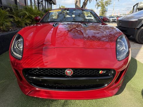 Used 2015 Jaguar F-TYPE S image 2