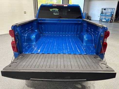 Used 2024 Chevrolet Silverado 1500 Custom w/ Turbomax Blackout Package AWD/4WD image 35