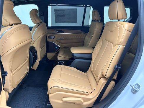 New 2026 Jeep Grand Cherokee L Summit AWD/4WD image 14