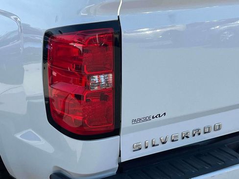 Used 2018 Chevrolet Silverado 1500 Custom w/ Custom Convenience Package image 31