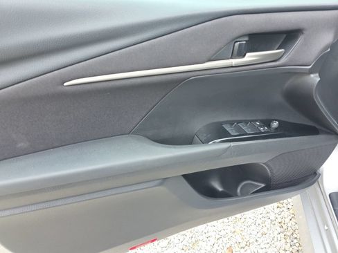 Used 2025 Toyota Camry LE FWD image 11