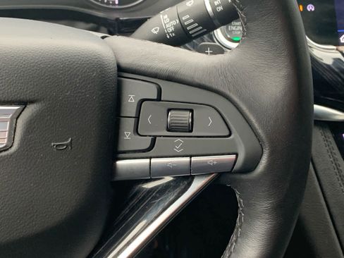 Certified 2025 Cadillac XT6 Premium Luxury image 20