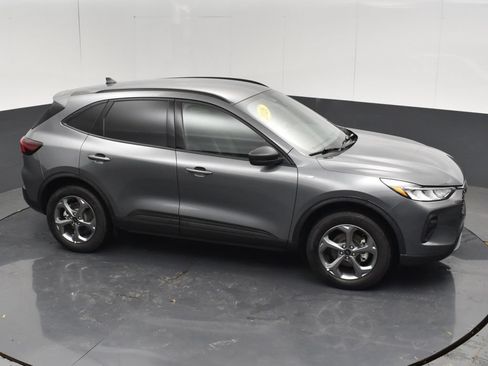 Used 2026 Ford Escape ST-Line AWD/4WD image 30
