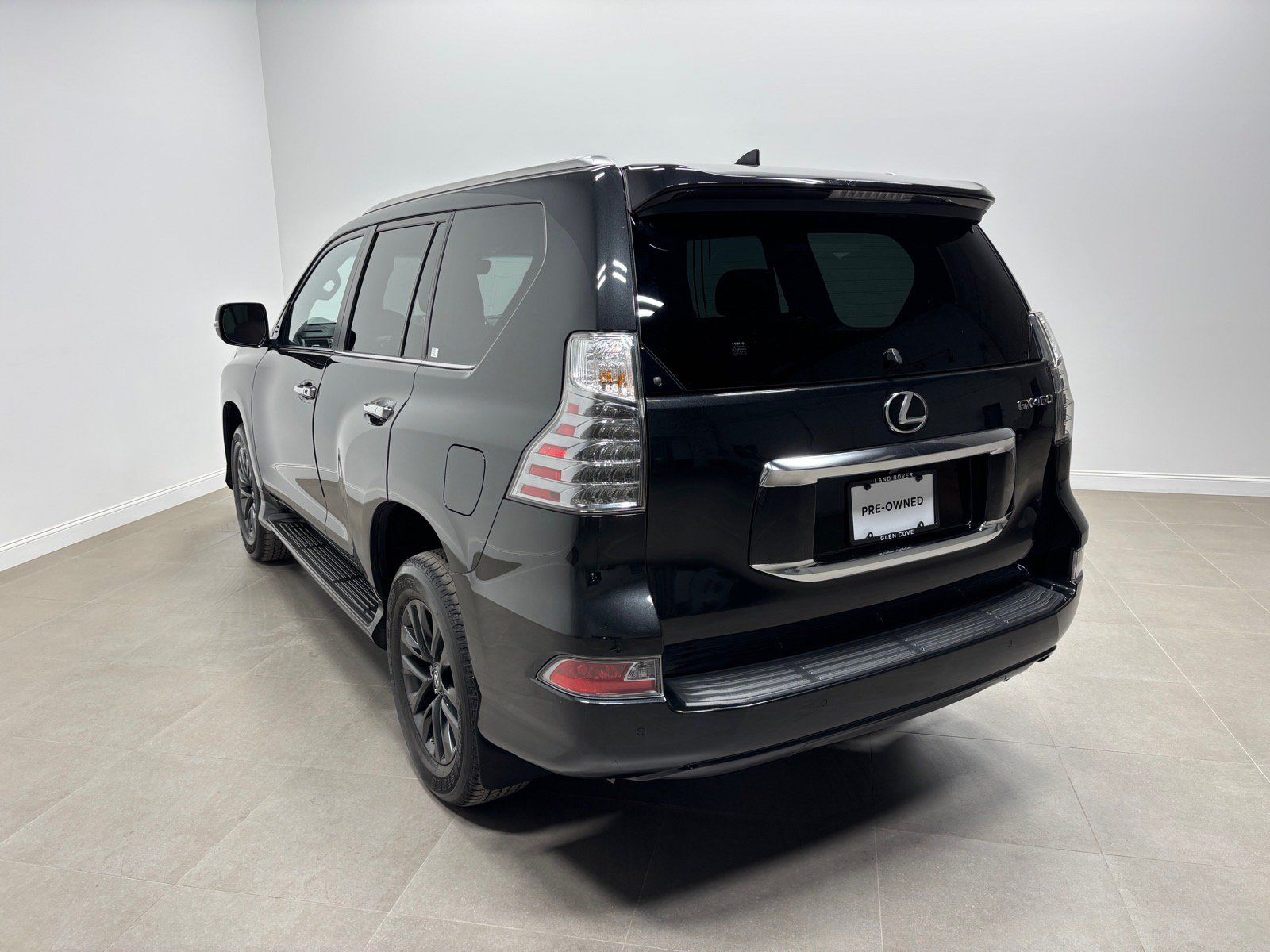 Used 2023 Lexus GX 460 Premium w/ Premium Package AWD/4WD image 9
