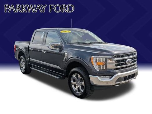 Used 2022 Ford F150 Lariat w/ Max Trailer Tow Package image 3