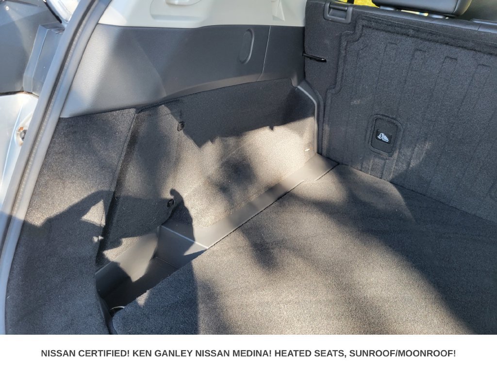 Certified 2024 Nissan Rogue SV w/ SV Premium Package AWD/4WD image 46