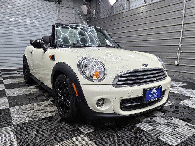 Used 2015 MINI Cooper Convertible FWD image 4