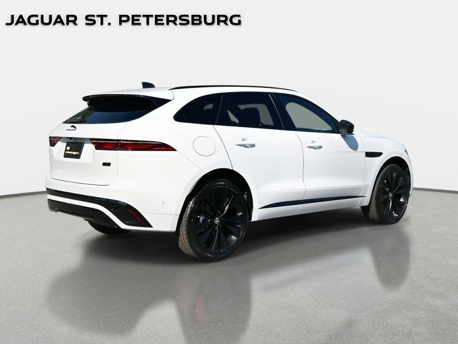 New 2026 Jaguar F-PACE R-Dynamic S AWD/4WD image 4