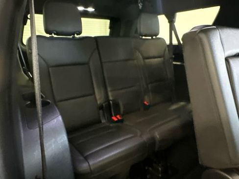 Used 2021 Chevrolet Suburban Z71 w/ Rear Media and Nav Package image 40