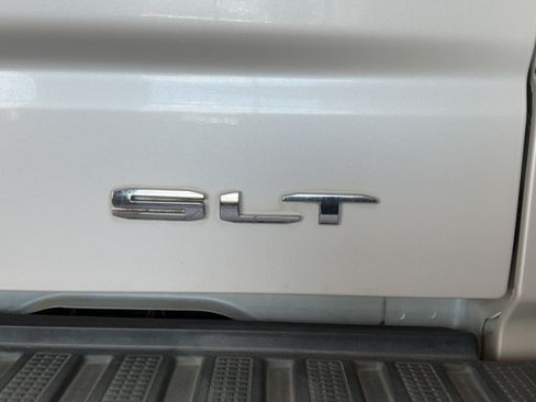 Used 2019 GMC Sierra 1500 SLT w/ SLT Premium Plus Package AWD/4WD image 46