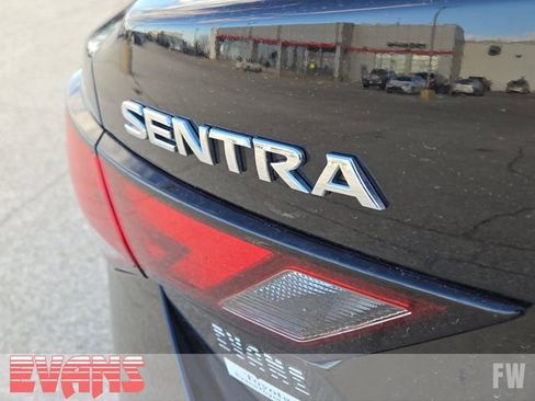 Used 2024 Nissan Sentra SV image 4