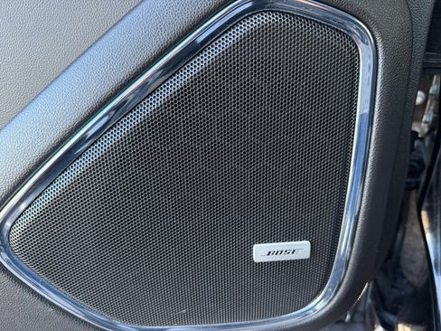 Used 2016 GMC Yukon Denali image 27