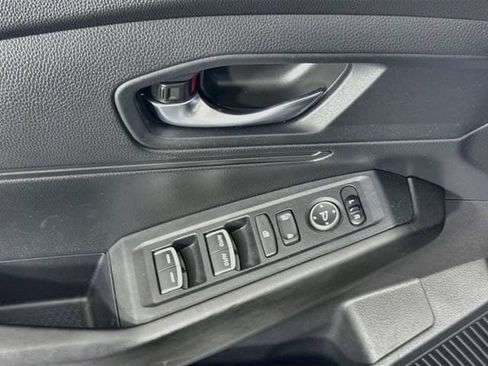 Used 2025 Honda Accord LX image 16