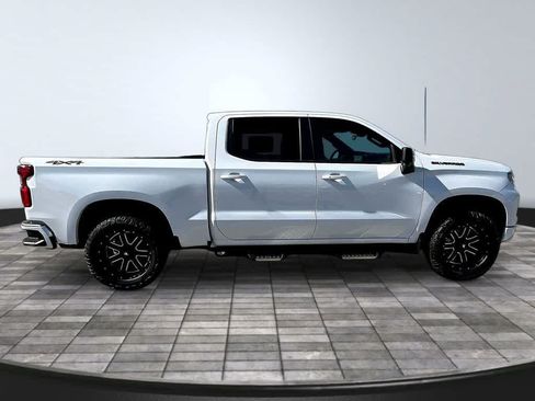 New 2026 Chevrolet Silverado 1500 RST w/ Dark Appearance Package AWD/4WD image 9